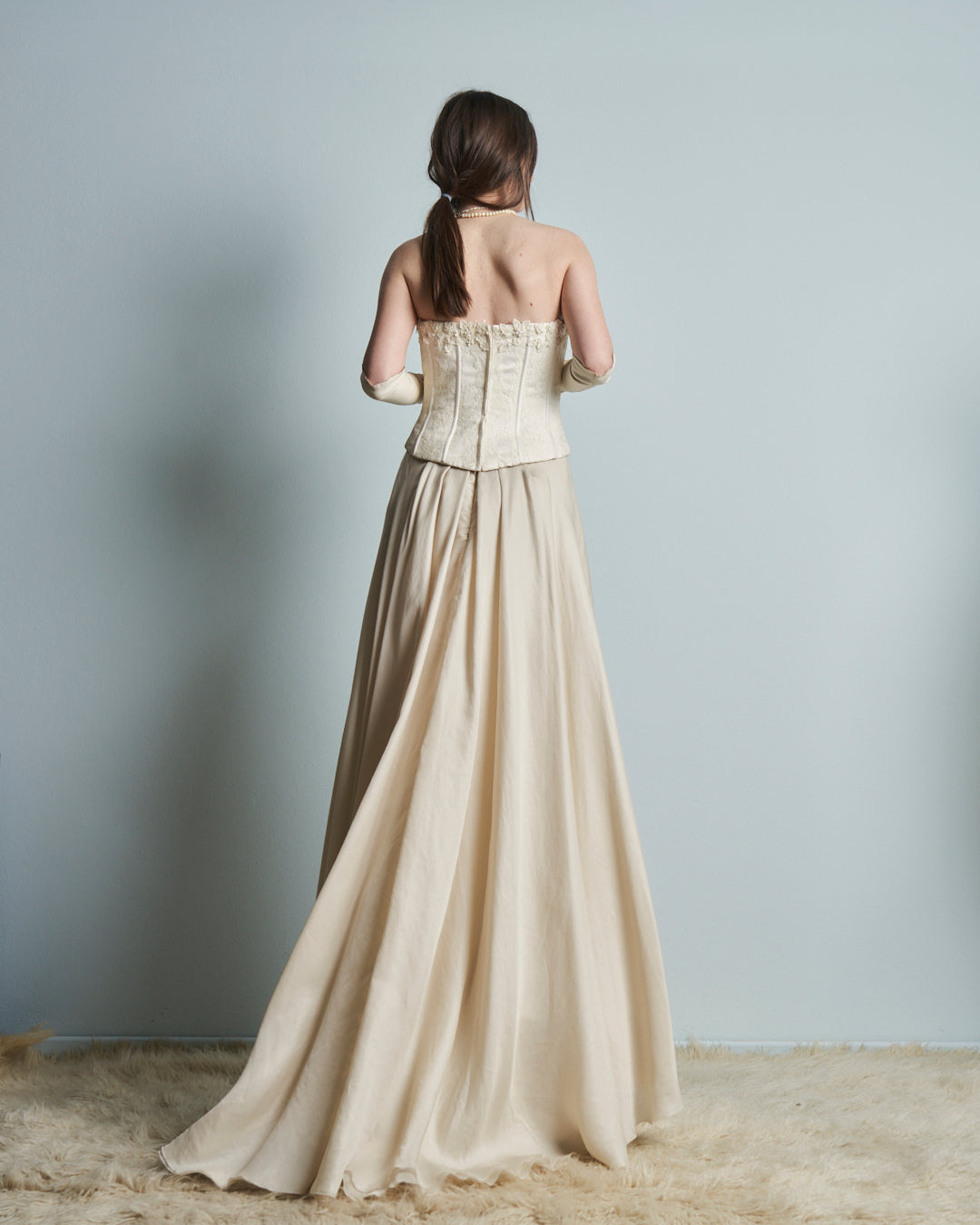 Abito da sposa con Bustino in pizzo steccato e gonna in pura seta organza anni 90