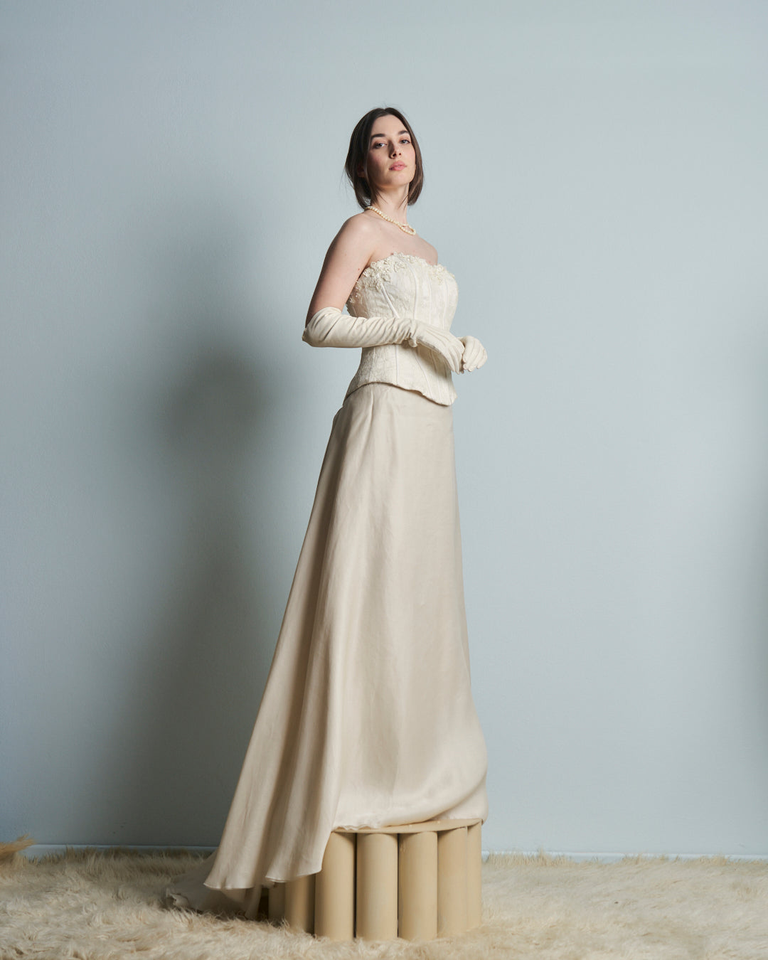 Abito da sposa con Bustino in pizzo steccato e gonna in pura seta organza anni 90