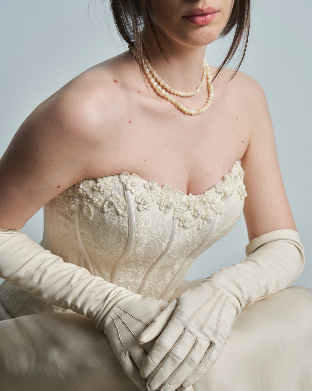 Abito da sposa con Bustino in pizzo steccato e gonna in pura seta organza anni 90