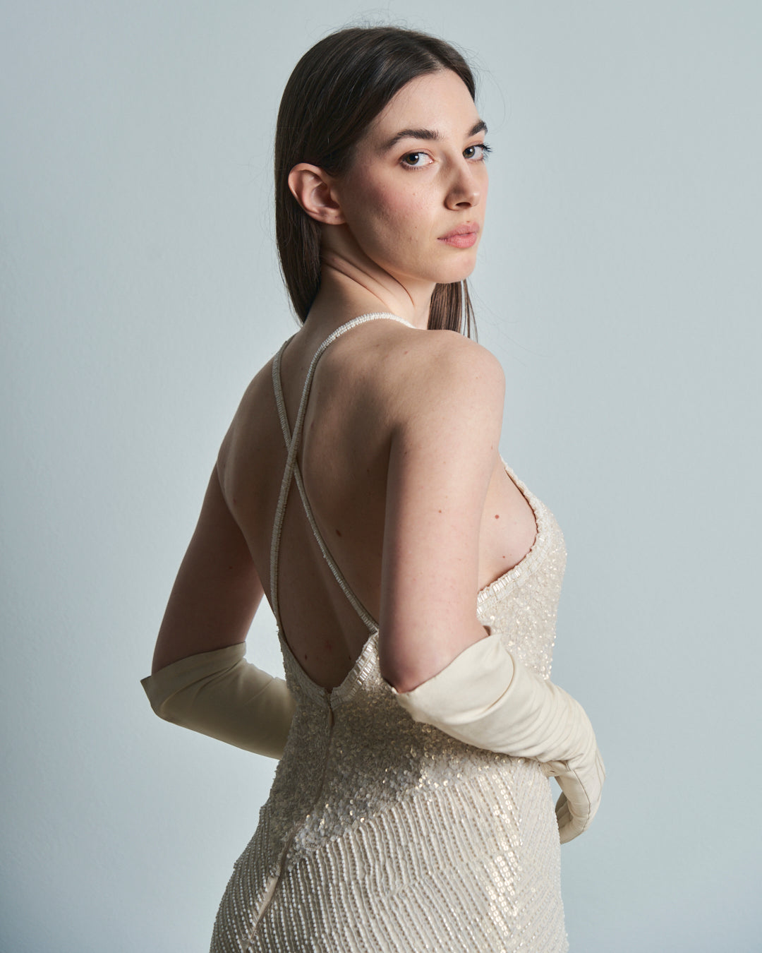 Abito da sposa o da sera in seta ricamata a paillettes e perline anni 90
