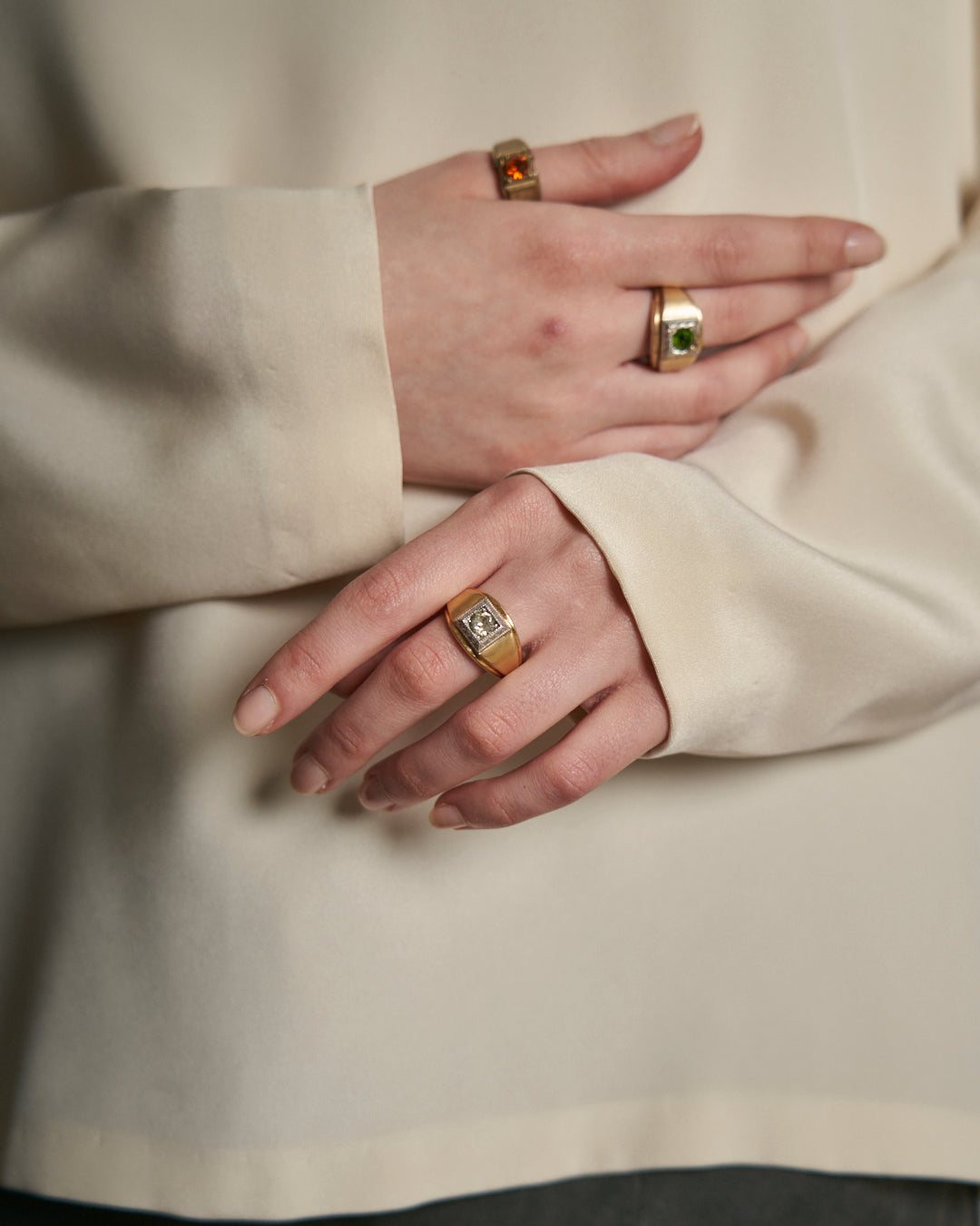 Anello americano placcato oro