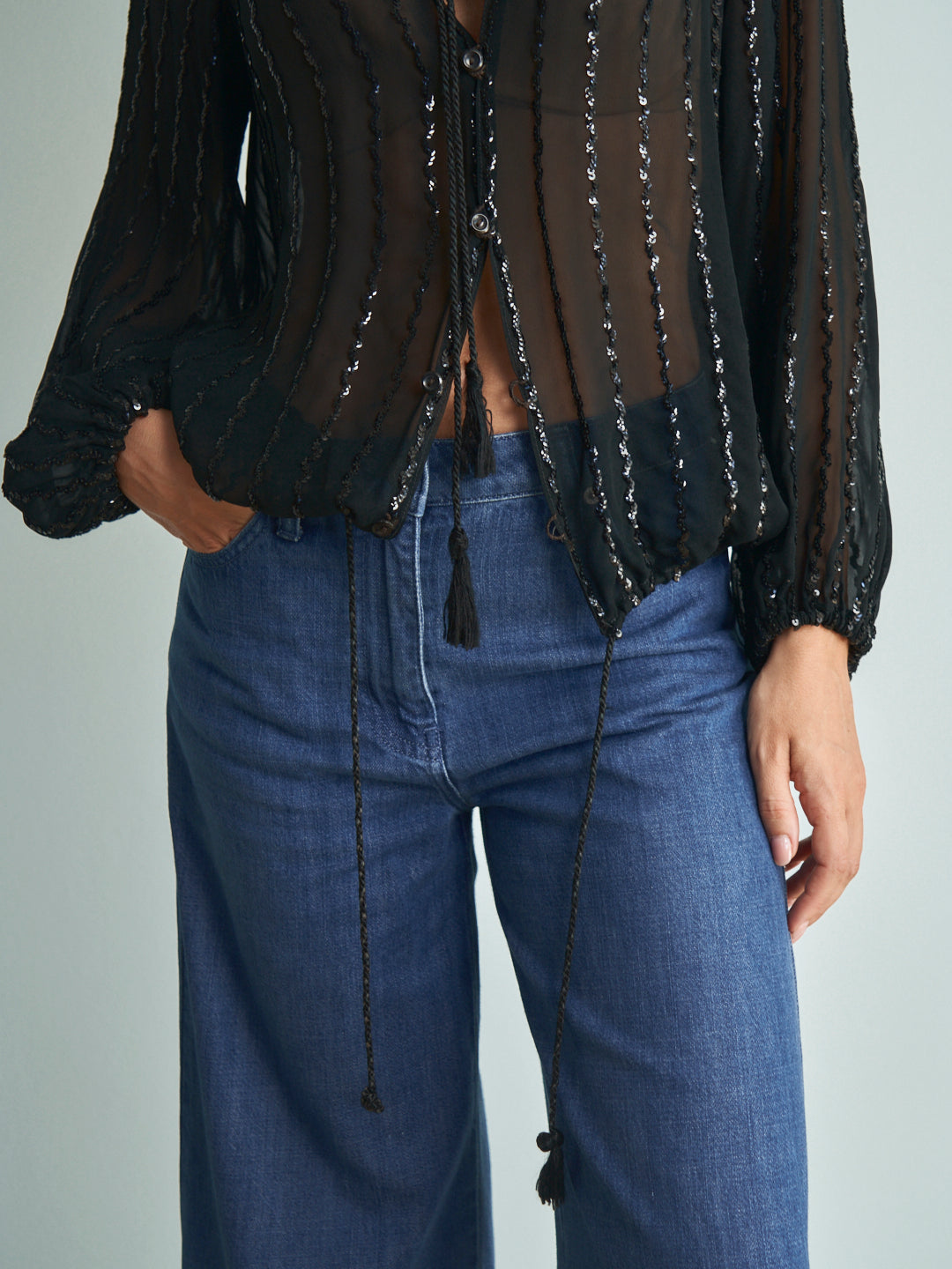 Blusa anni 70 con paillettes e nappe