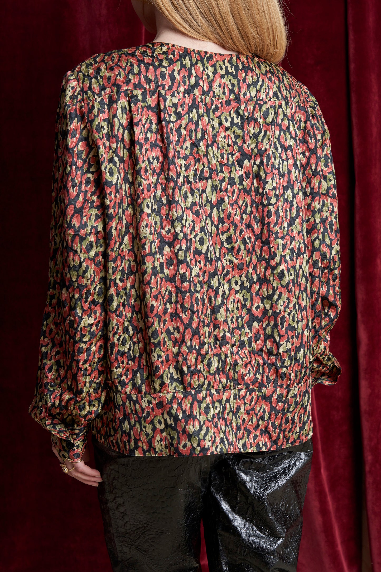 Blusa sartoriale anni 80 in seta jacquard