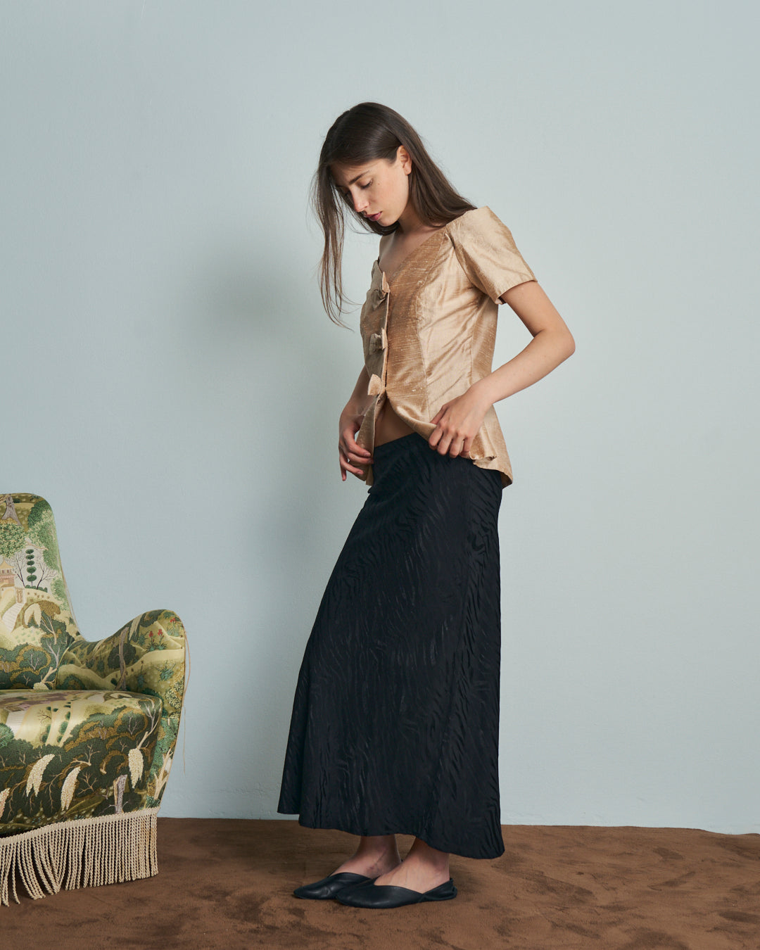 Blusa anni 80 in seta champagne con fiocchi