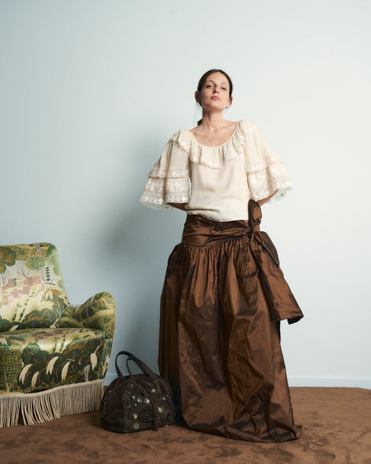 blusa in seta anni 70 con balze e pizzo ricamato a mano