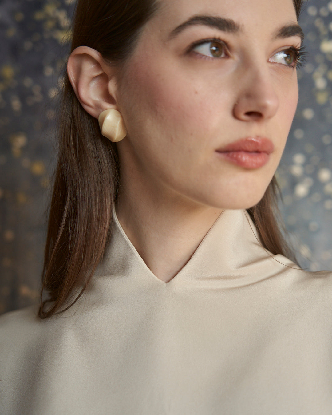 Orecchini effetto avorio