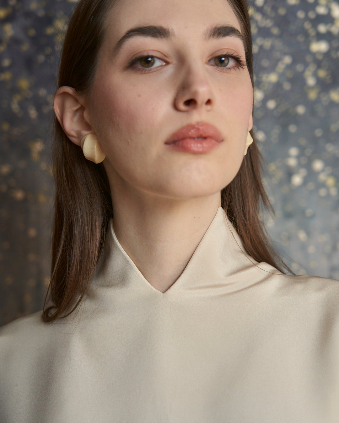 Orecchini effetto avorio