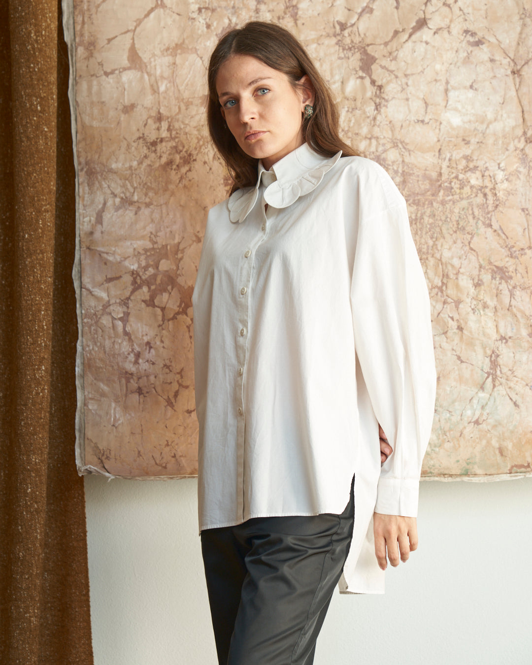 Camicia Chantal Thomass in popeline di cotone con collo petali