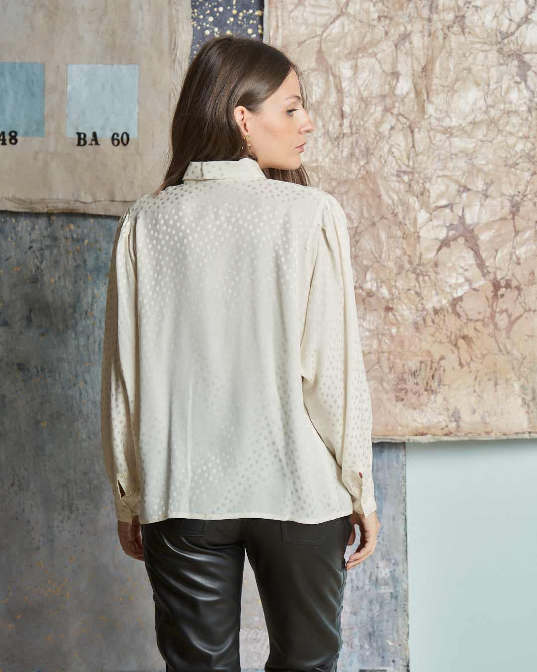 Blusa camicia in tessuto damascato jacquard lamé nero e oro (Copia)