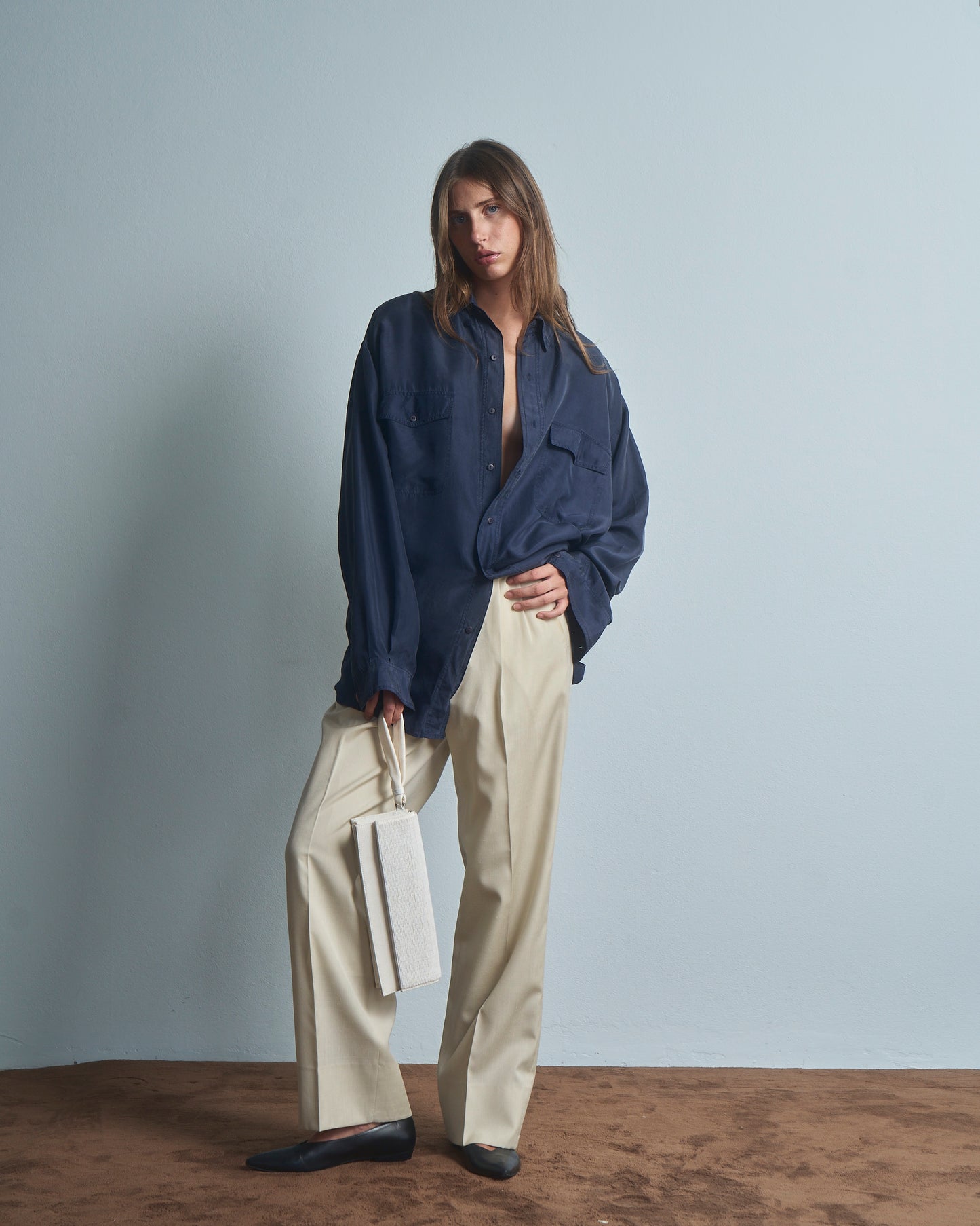 Camicia in seta maschile navy con tasche anni 80
