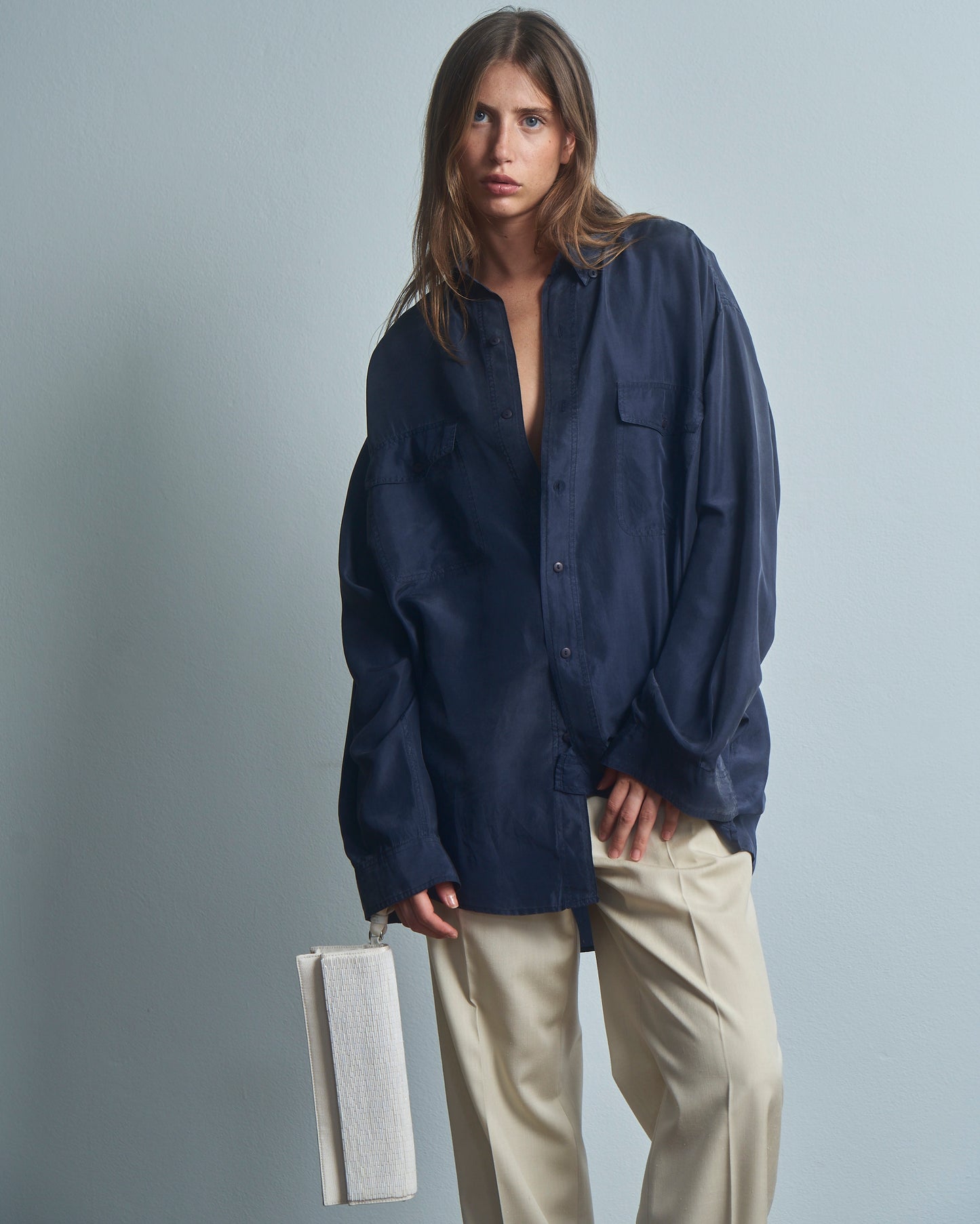 Camicia in seta maschile navy con tasche anni 80