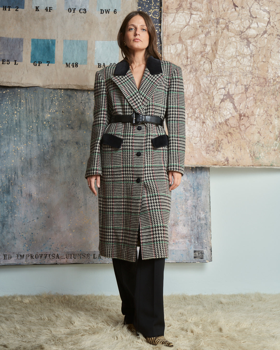 Cappotto in lana principe di Galles con inserti in velluto