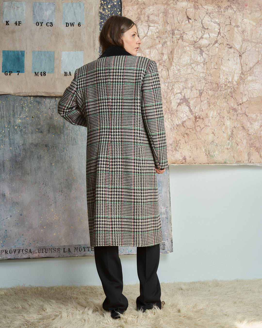 Cappotto in lana principe di Galles con inserti in velluto
