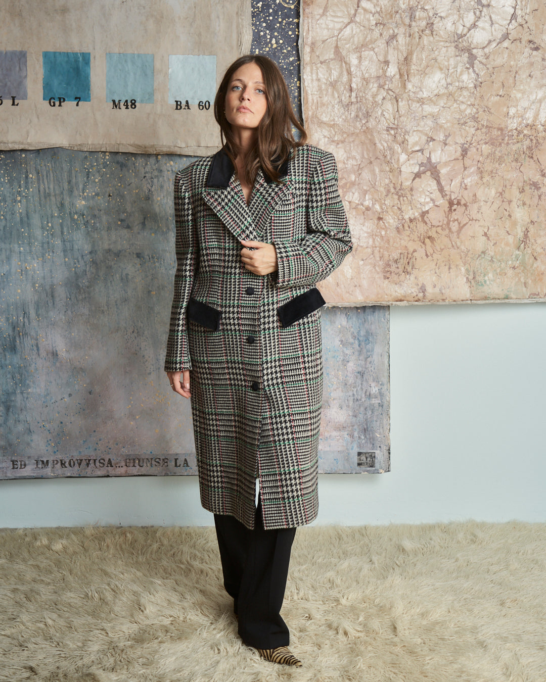 Cappotto in lana principe di Galles con inserti in velluto