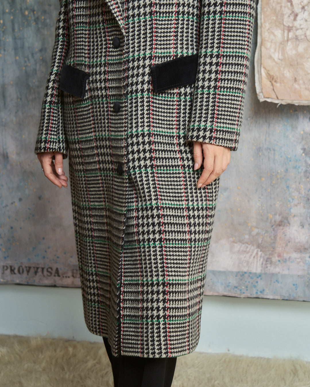 Cappotto in lana principe di Galles con inserti in velluto