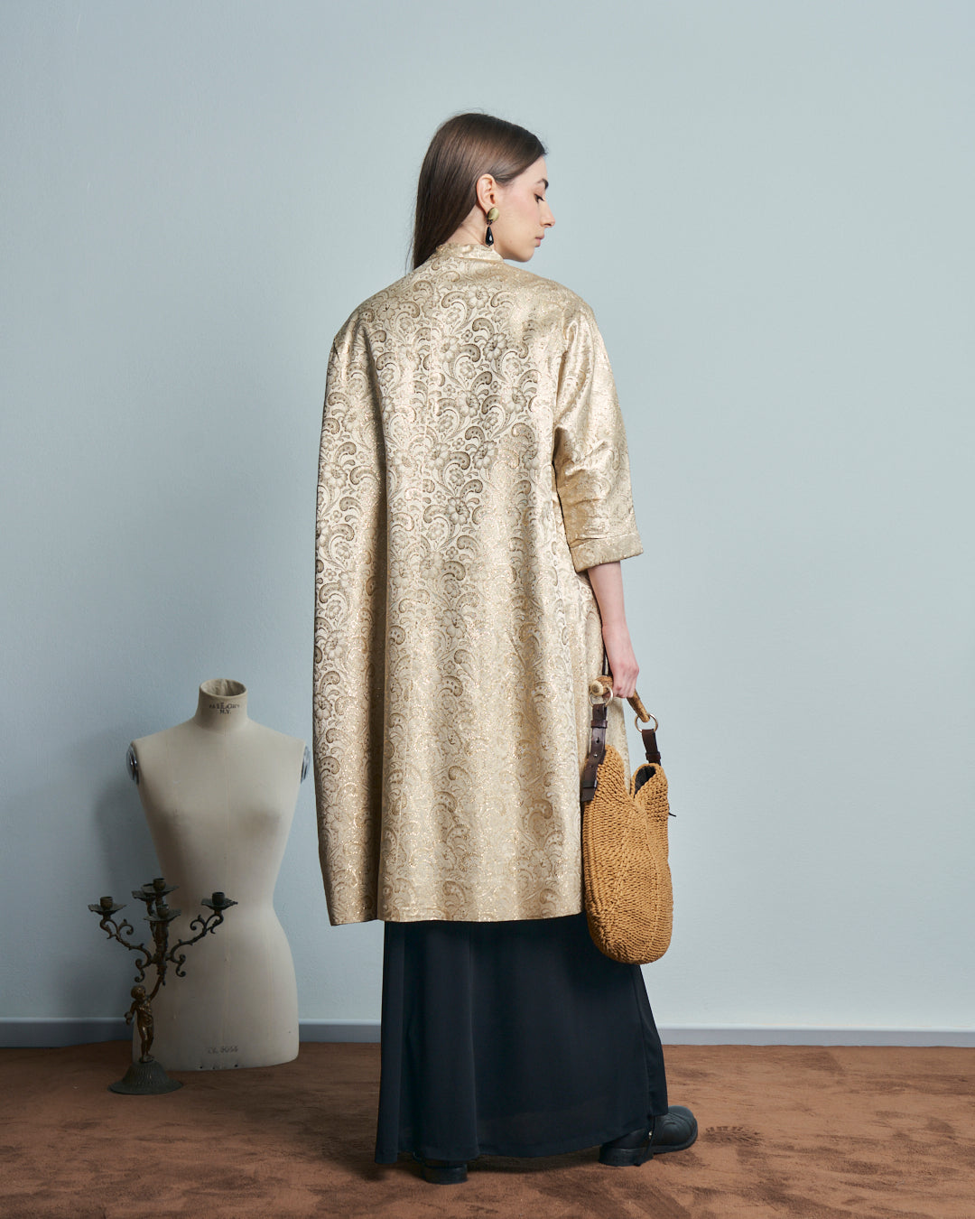 Cappotto anni 60 in tessuto Jacquard oro