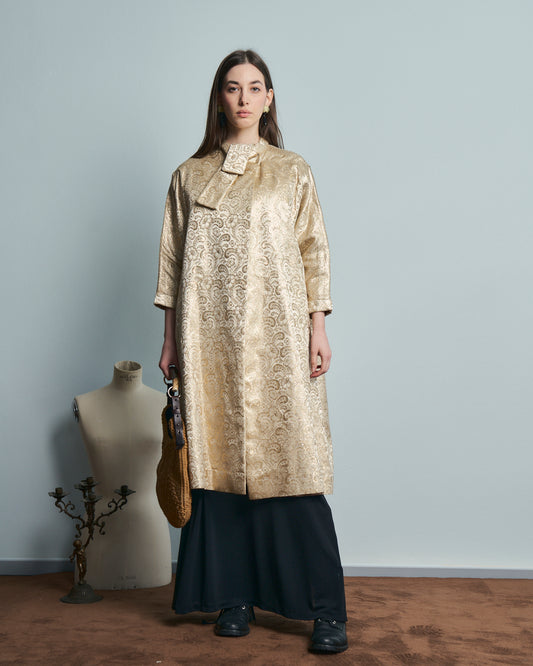 Cappotto anni 60 in tessuto Jacquard oro