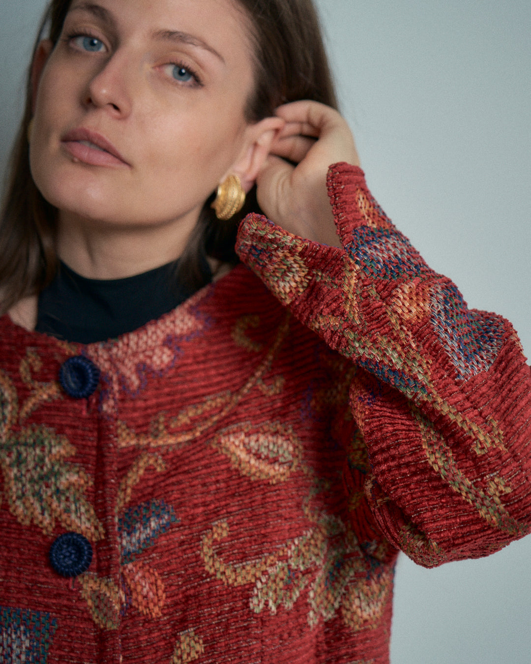 Cappotto sartoriale in tessuto tapestry effetto ciniglia bottoni passamanerie