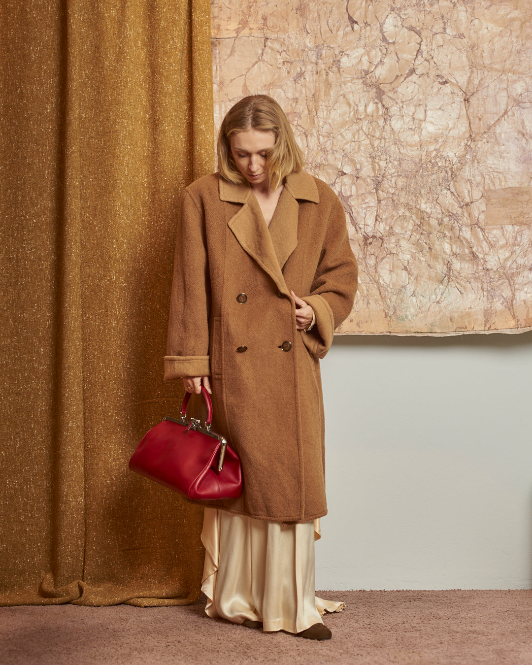 Cappotto in lana doppiato color tabacco