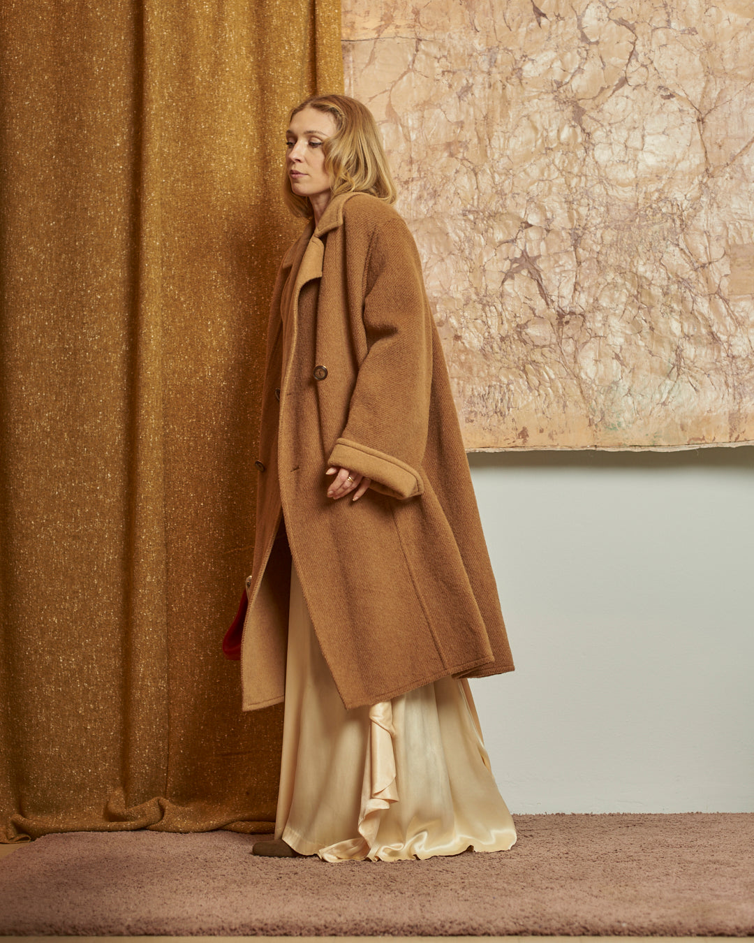 Cappotto in lana doppiato color tabacco