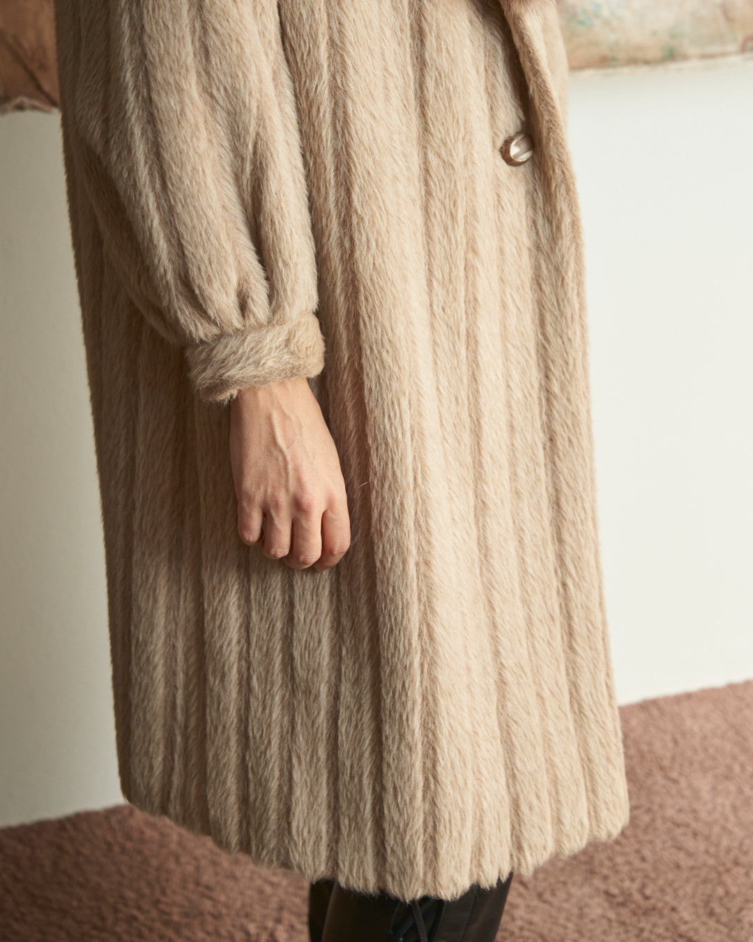 Cappotto sartoriale in alpaca e collo in pelliccia