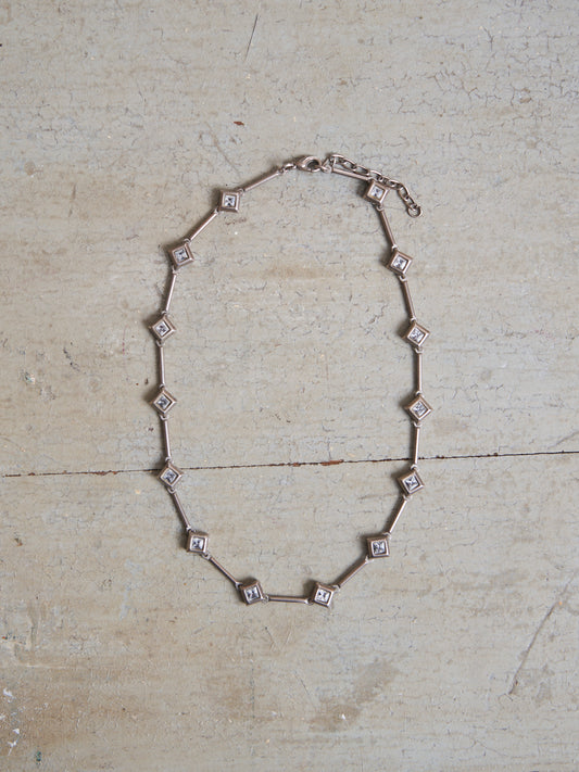 Collana in metallo anni 70 con castoni cristal girocollo