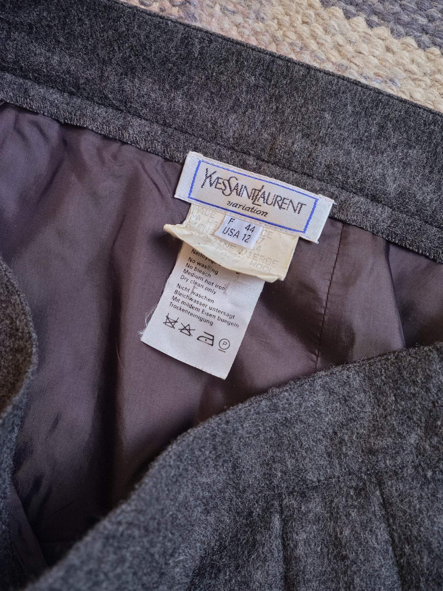 Completo Tailleur firmato "YSL" alamaro