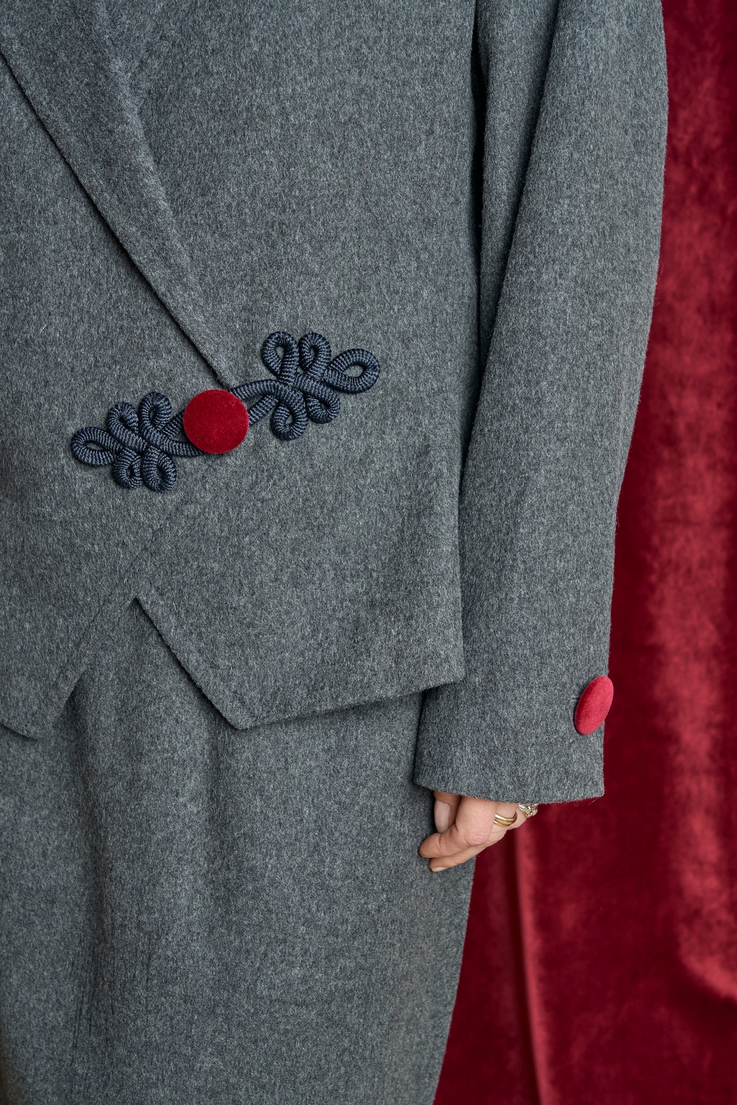 Completo Tailleur firmato "YSL" alamaro