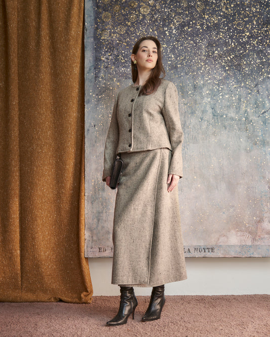 Completo in lana con gonna a portafogli