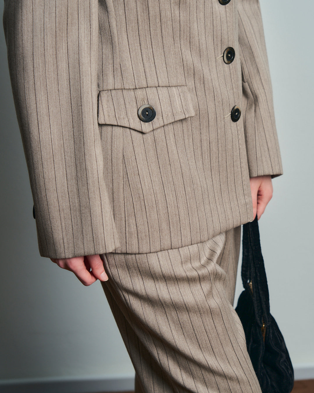 Completo In lana Tessuto Valentino sartoriale gessato anni 80