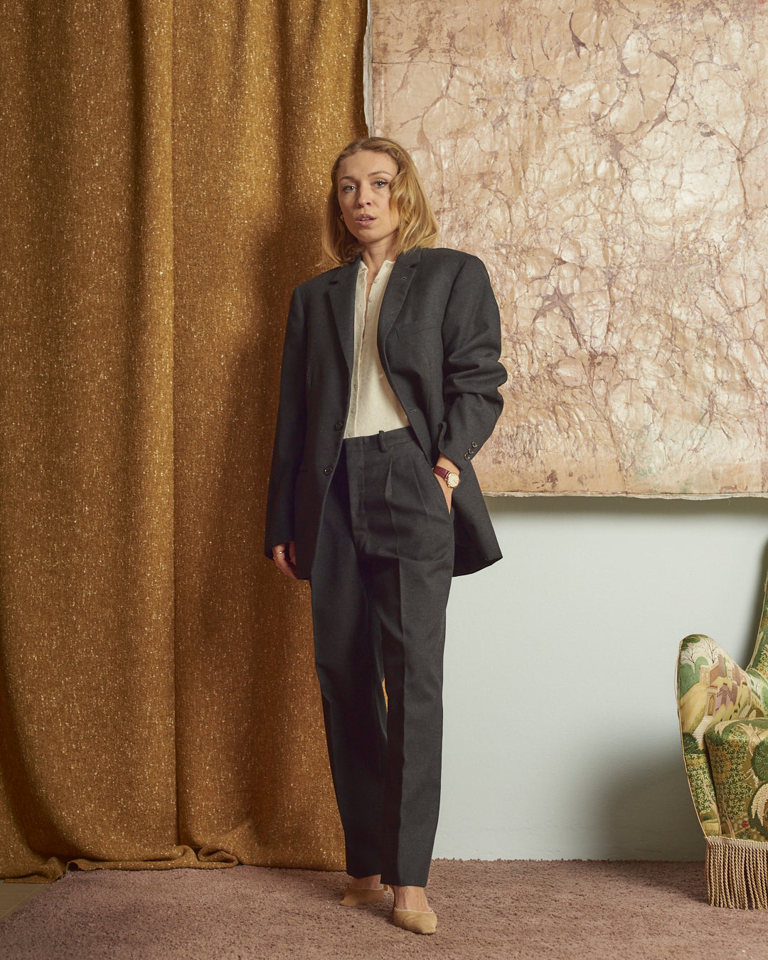 Completo maschile grigio in lana vintage