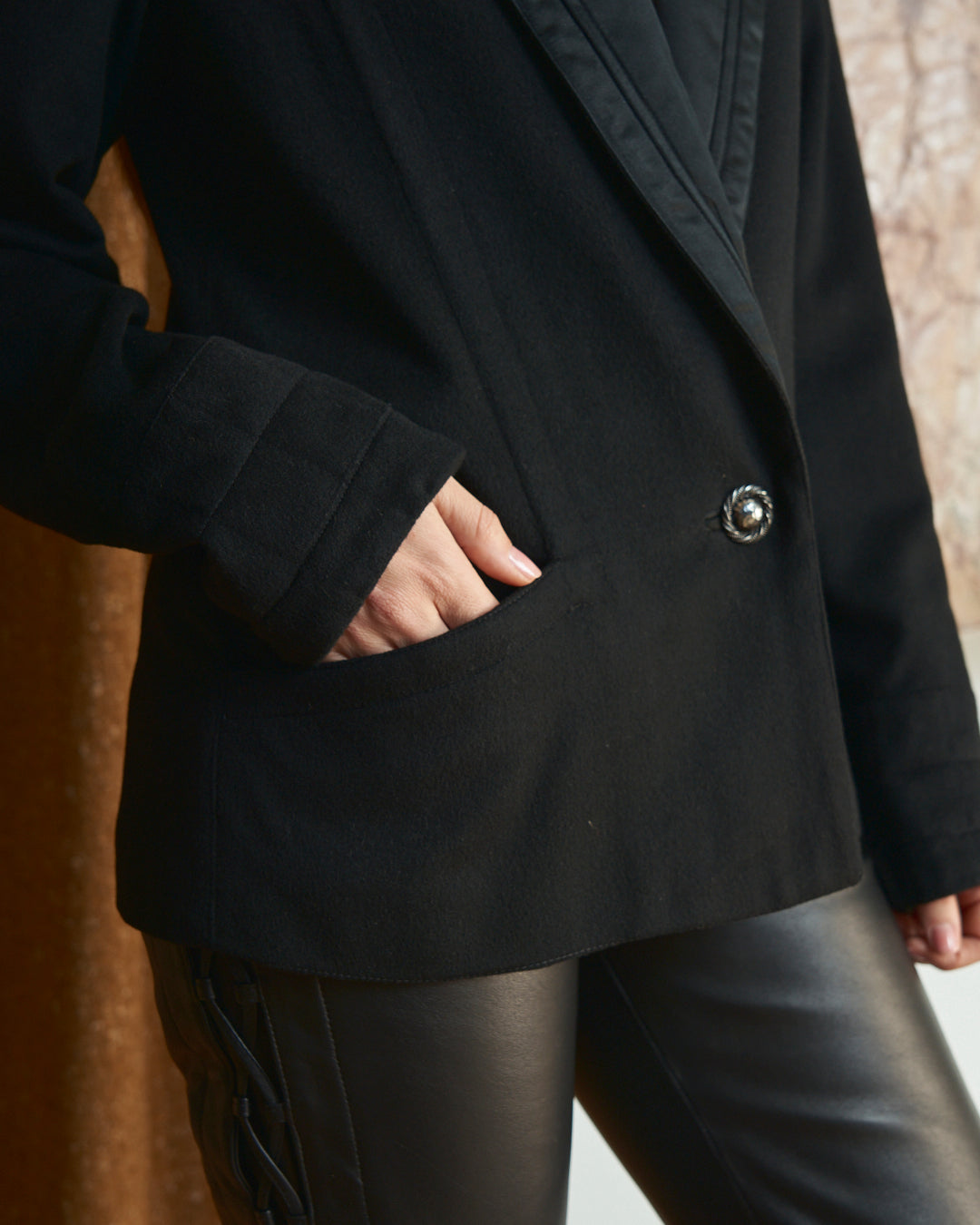 Giacca Gianni Versace anni 80 in lana cachemere e rever in seta