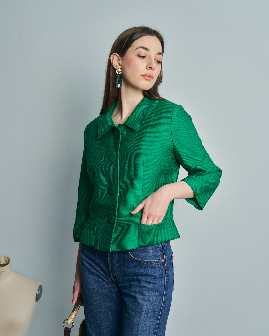 Giacca corta in seta anni 50 verde con spacchetti