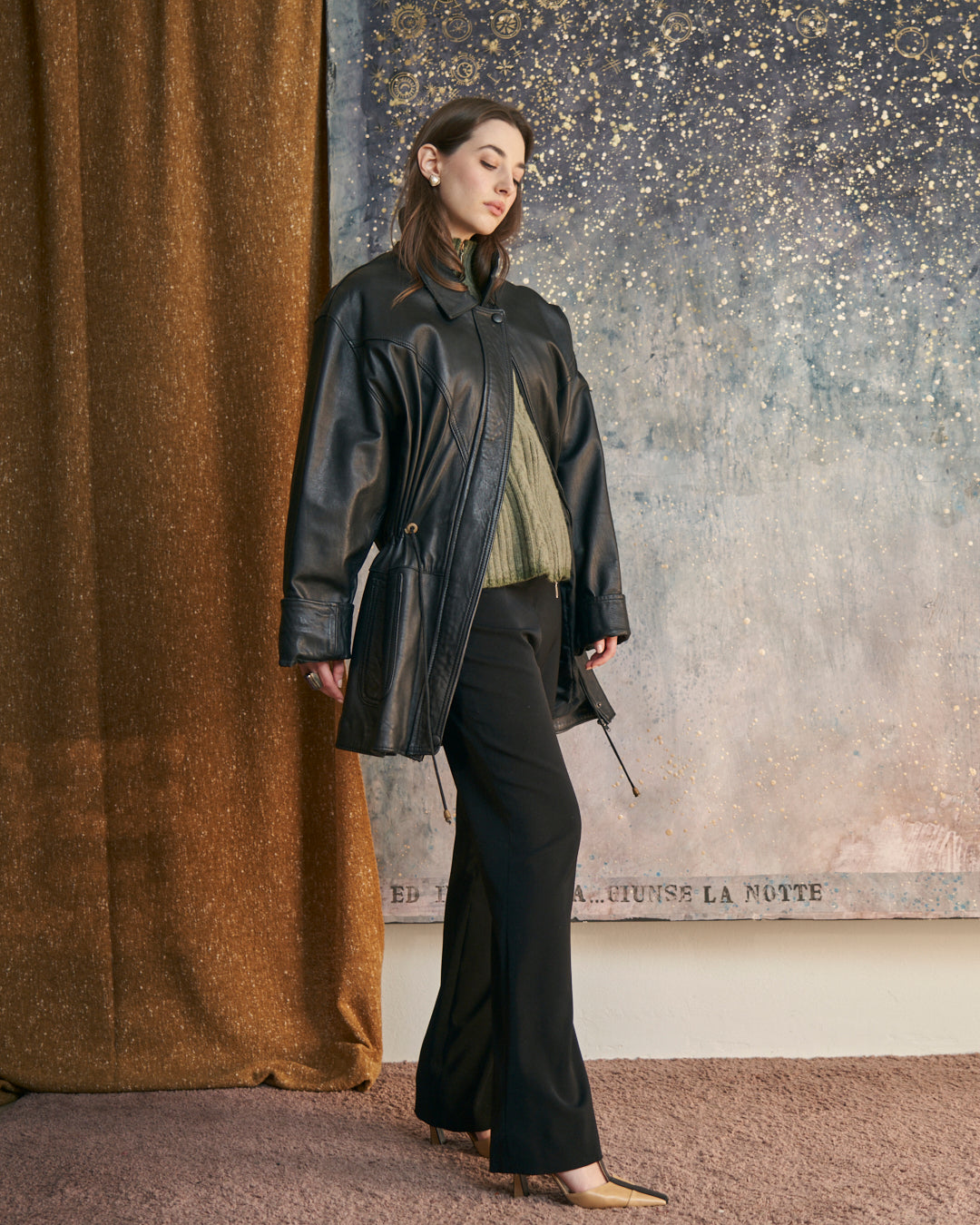 Giacca in pelle con coulisse nera