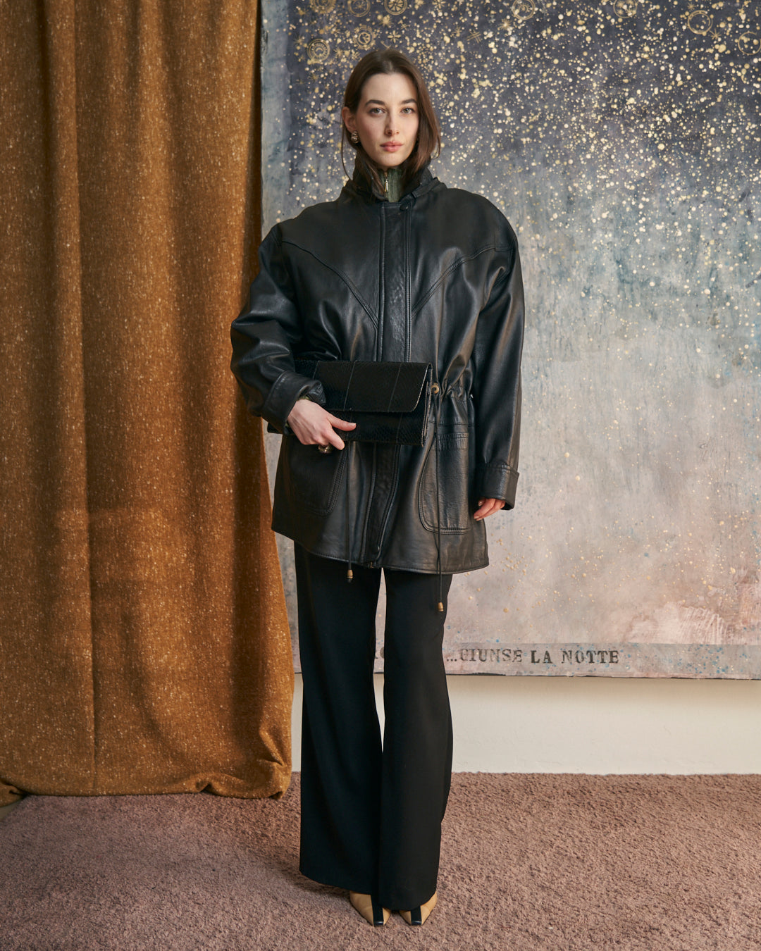 Giacca in pelle con coulisse nera
