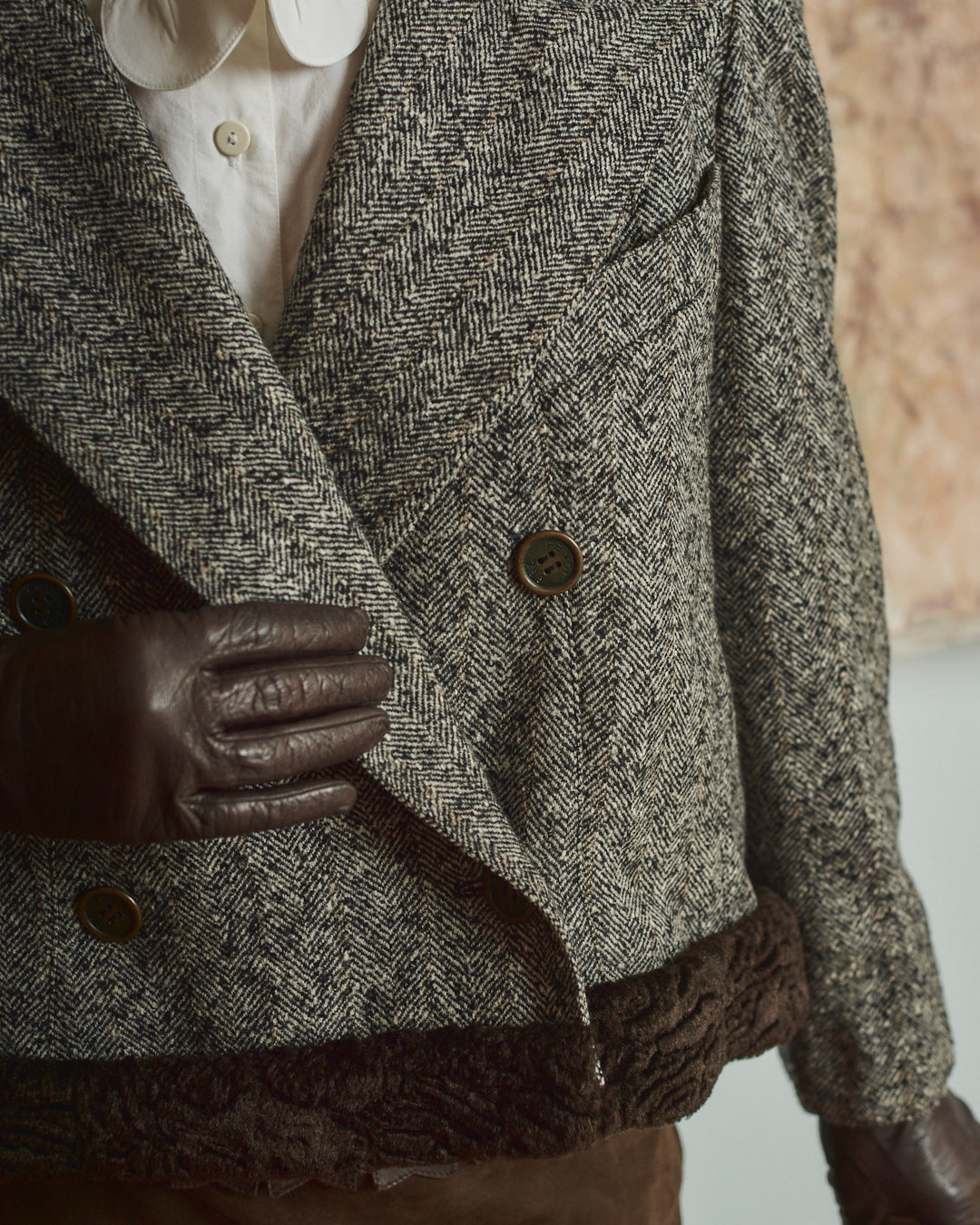 Giacca corta Fendi 365 in lana con bordi in pelliccia ecologica