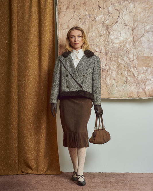 Giacca corta Fendi 365 in lana con bordi in pelliccia ecologica