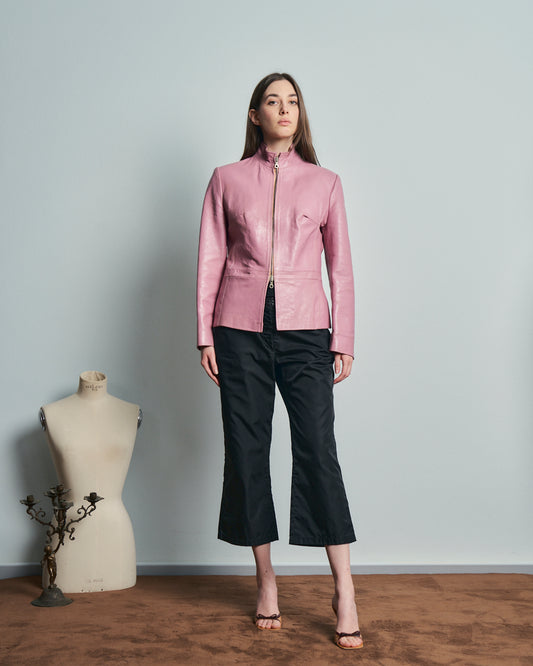 Giacca anni 90 in pelle rosa taglio accostato colletto alto e spacco davanti
