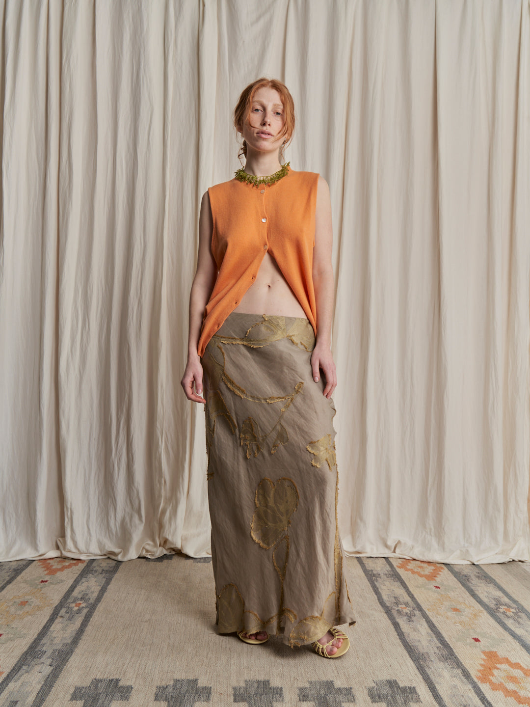 Gilet in maglia cachemere arancione vintage bottoni madreperla