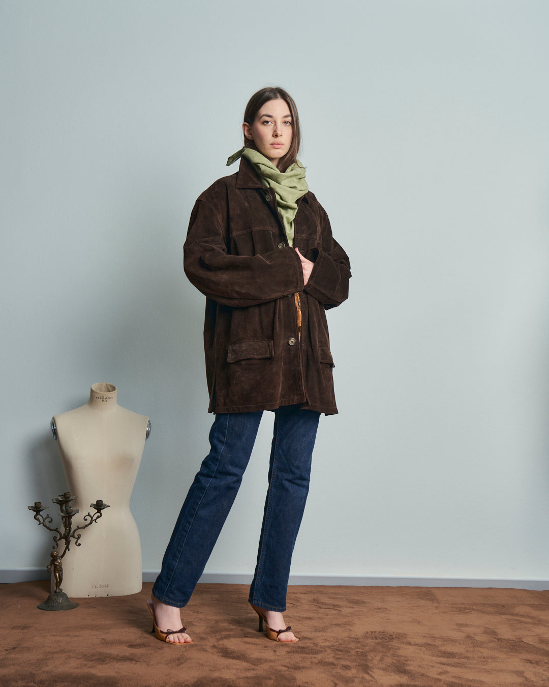 Giubbotto in pelle scamosciata marrone con tasche