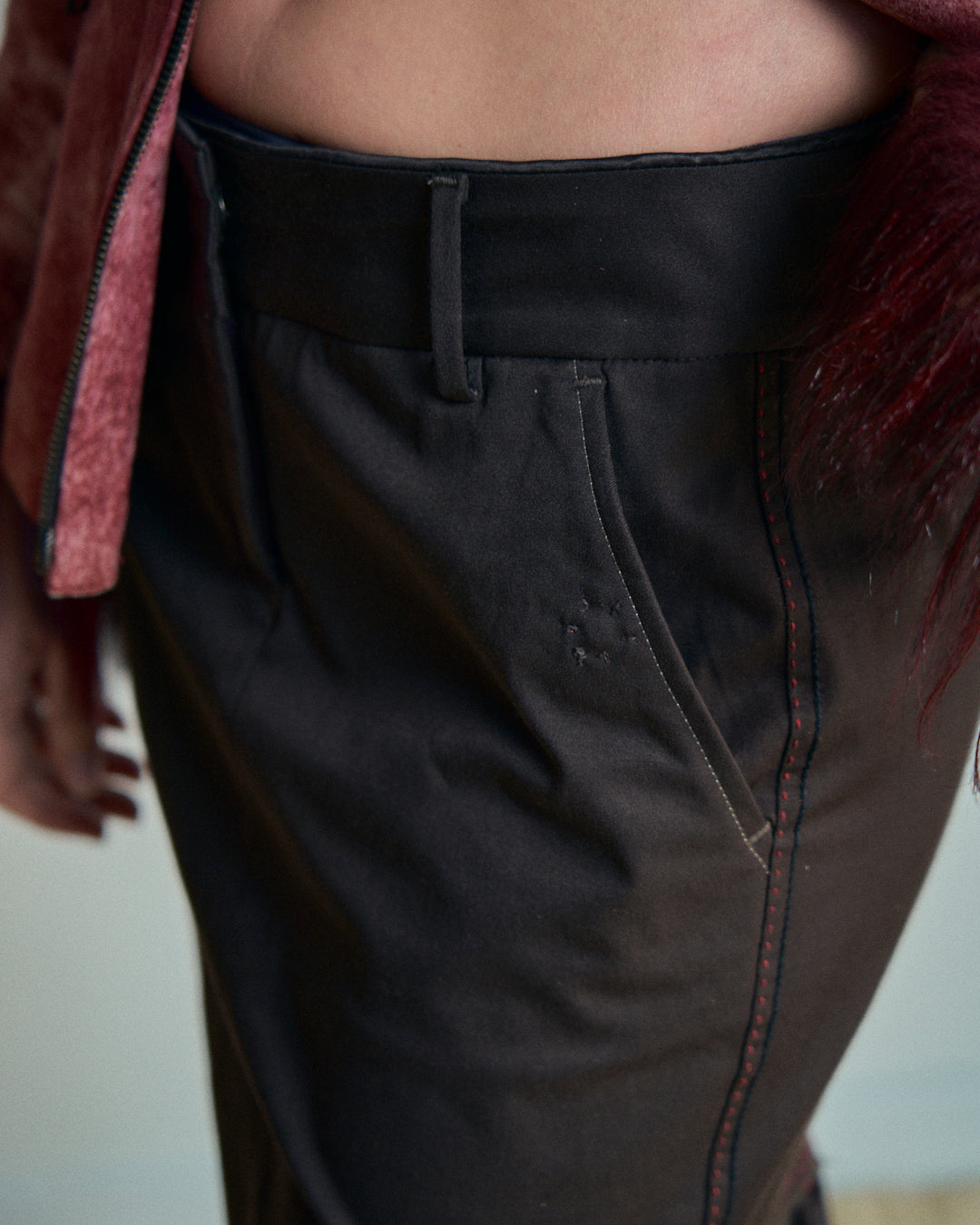 Gonna Marithé + Francois Girbaud in cotone stretch con fiocchi e tasche