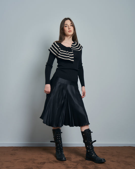 Gonna in raso di seta anni 2000 taglio sbieco scivolato