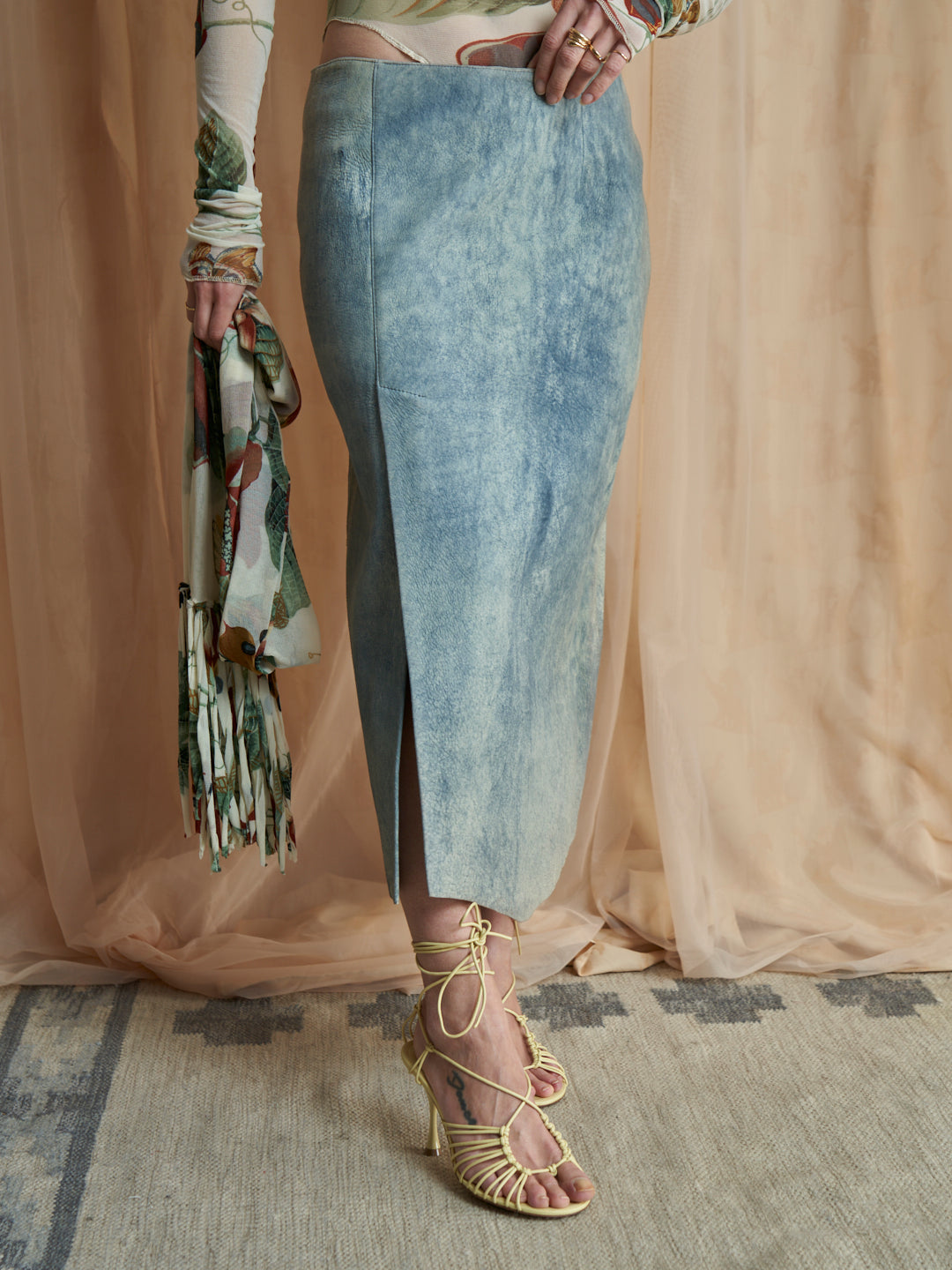 Gonna in pelle effetto slavato denim anni 90