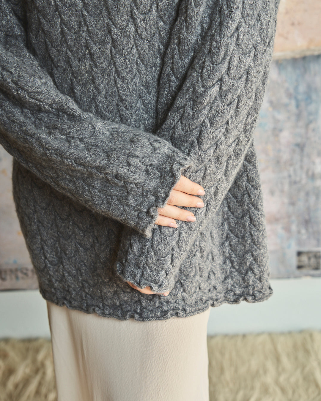 Maglione in cachemere scozzese a trama intrecciata grigio