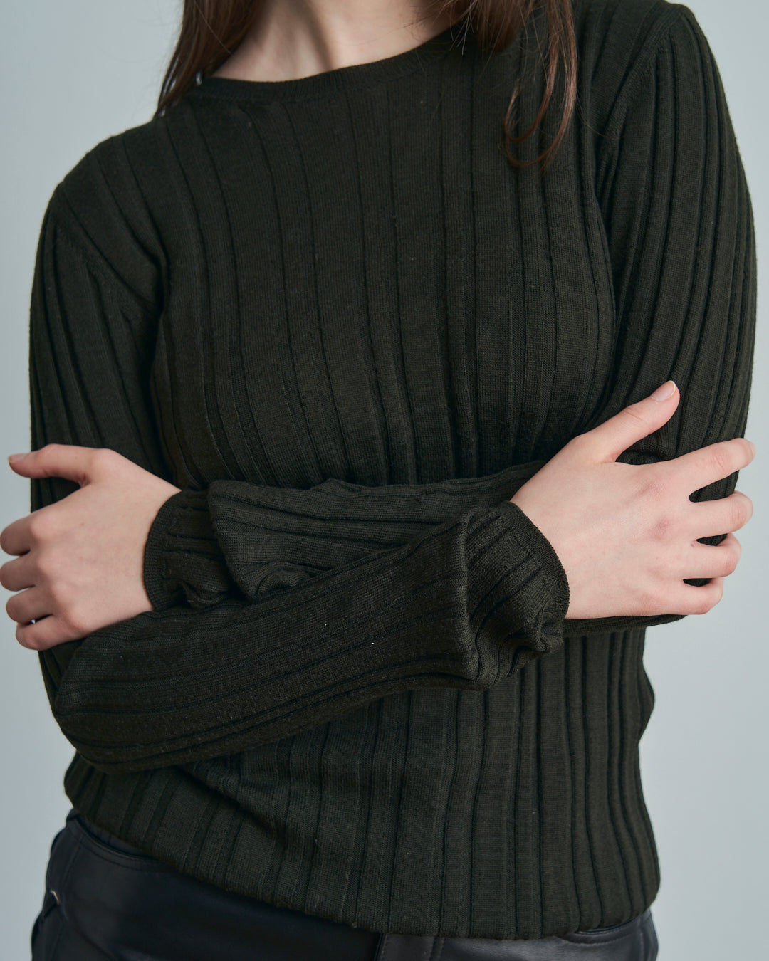 Maglia girocollo firmata Prada in lana a costine