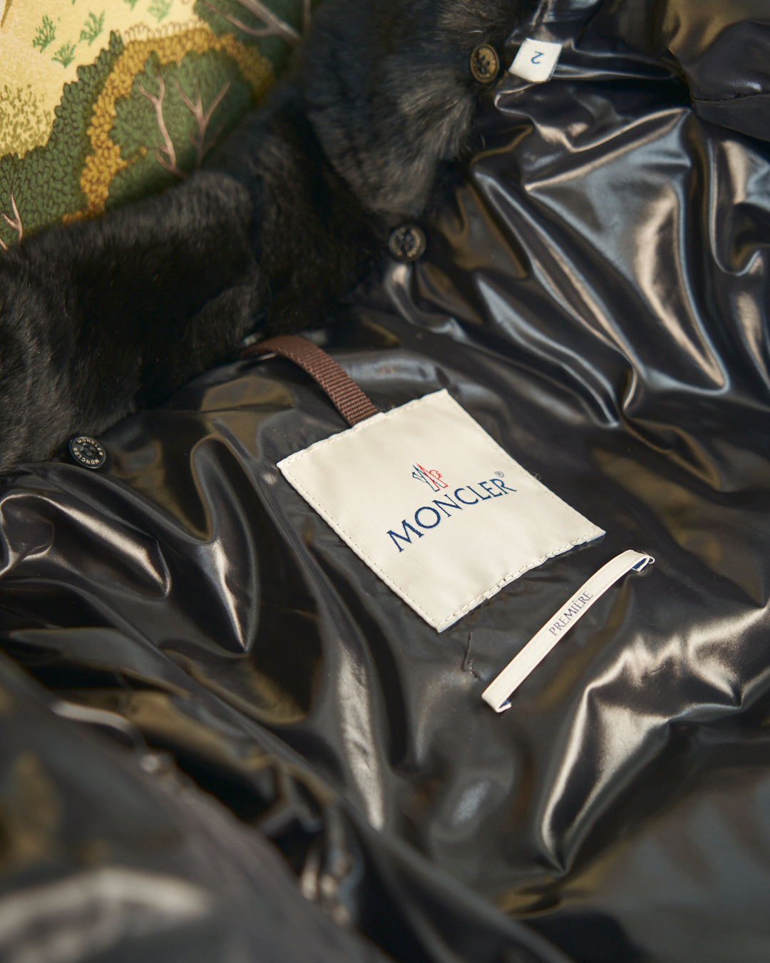 Moncler imbottito linea premiere New York con esterni in pelliccia