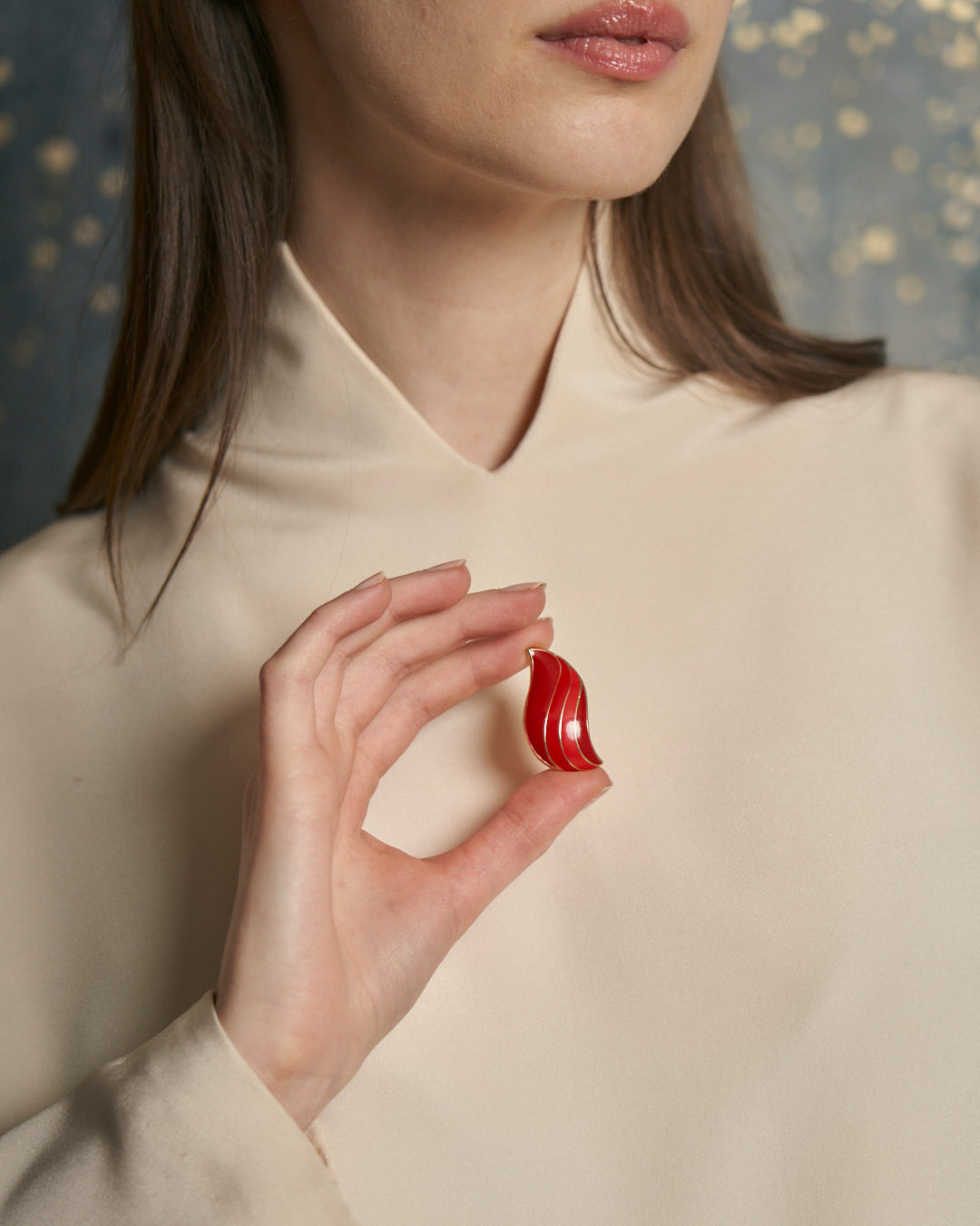 Orecchini smaltati rossi fiamma anni 80