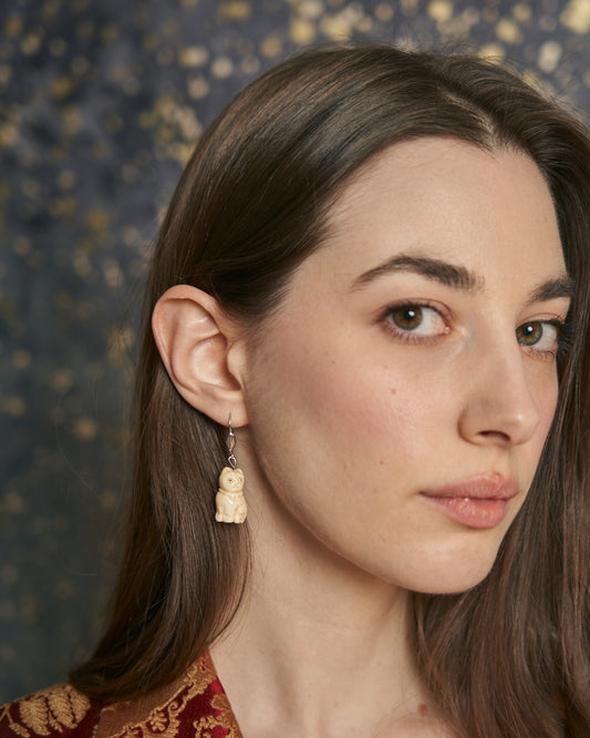 Orecchini gatto in pasta d'avorio