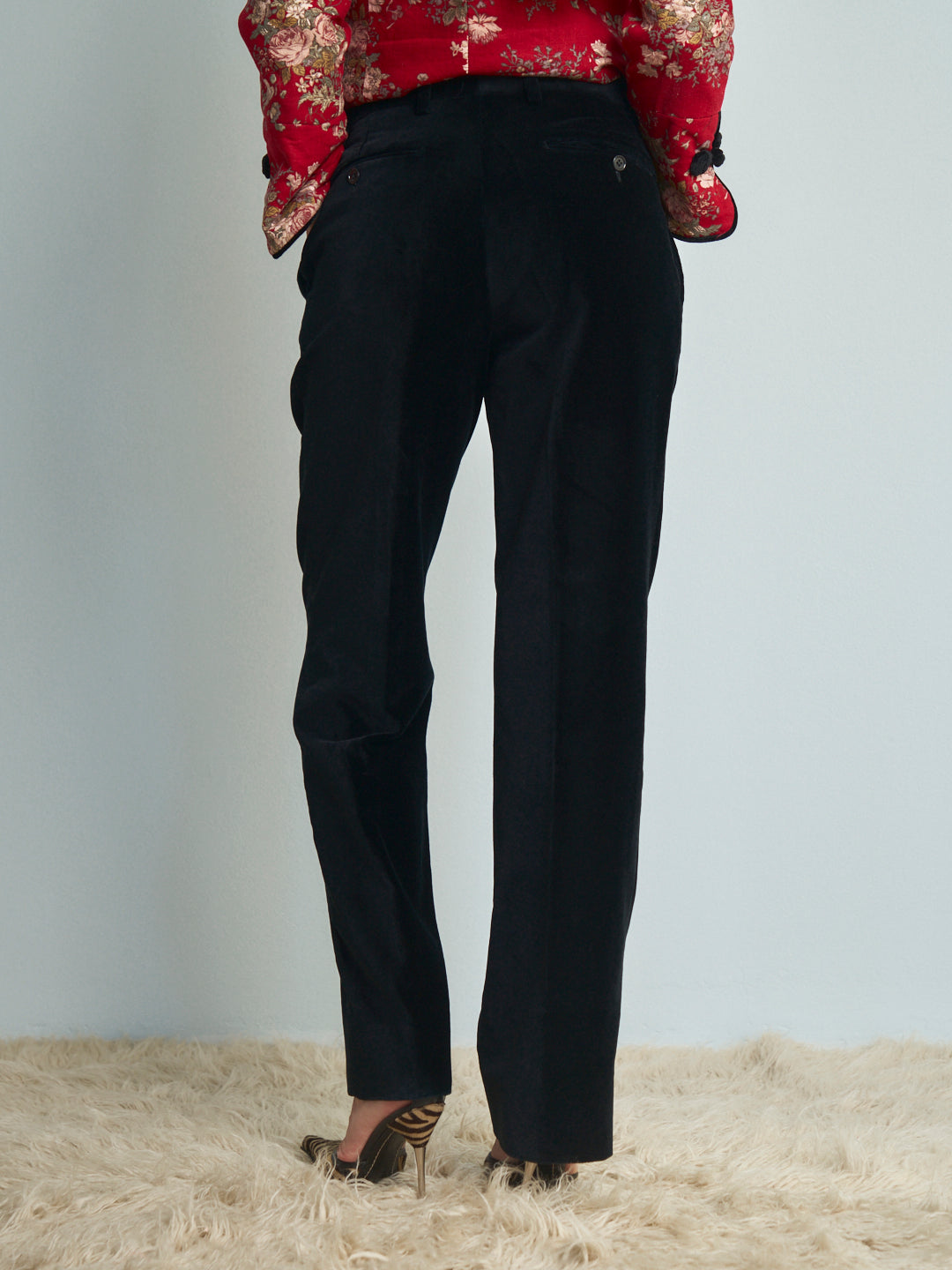 Pantaloni Velluto nero taglio classico maschile