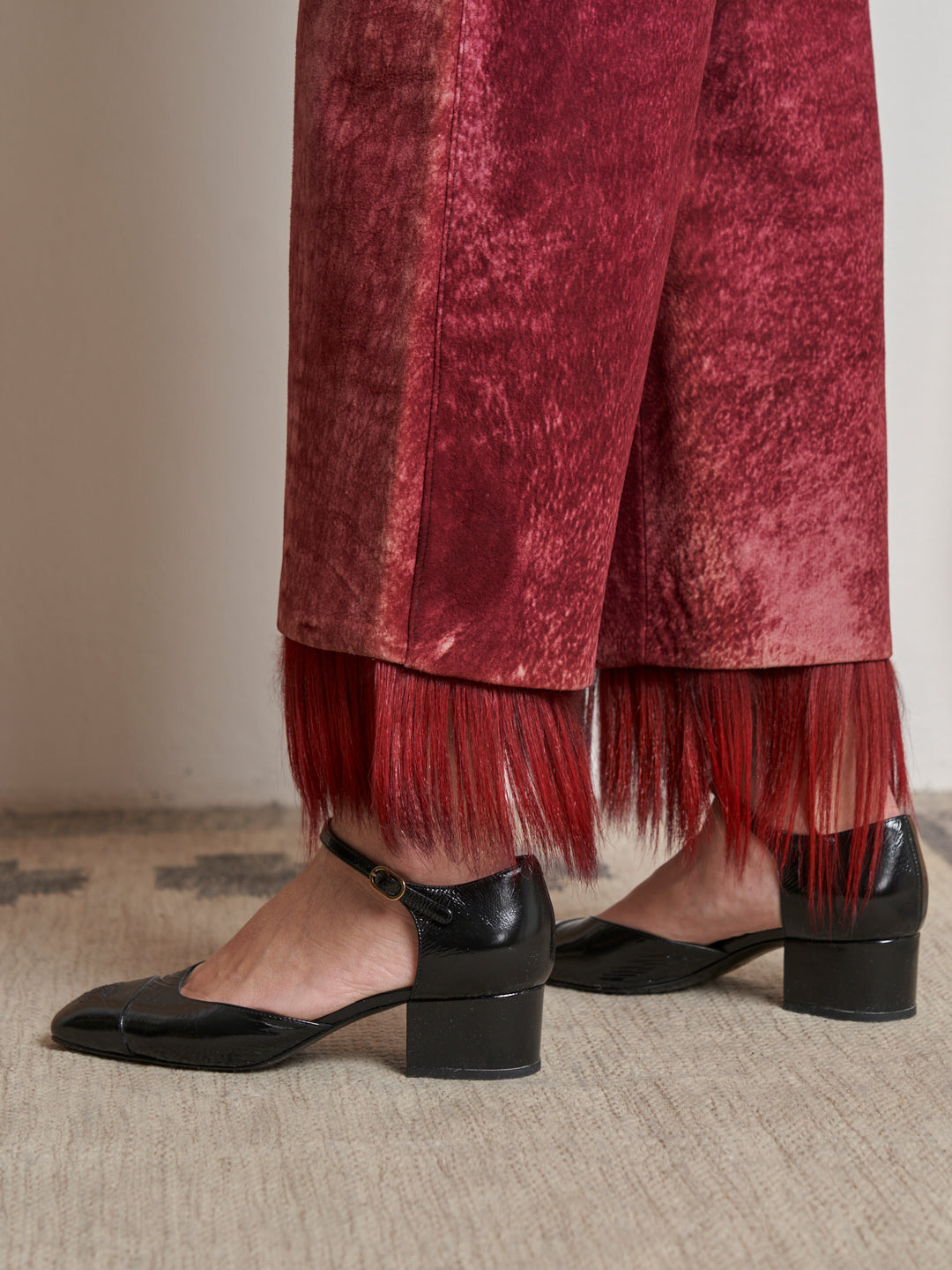 Pantalone in pelle e pelliccia al fondo made in Italy dead stock anni 90